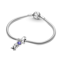 Charm Colgante Pandora Astronauta en la Galaxia 790030C01 | Joyería...