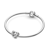 Charm plata Corazones Infinitos Entrelazados 790800C00 | Joyería River