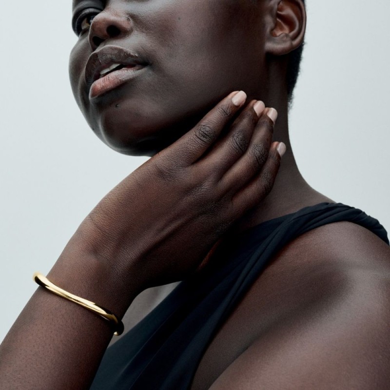 Pulsera Pandora Rígida Abierta con baño 14k Forma Orgánica 563310C00