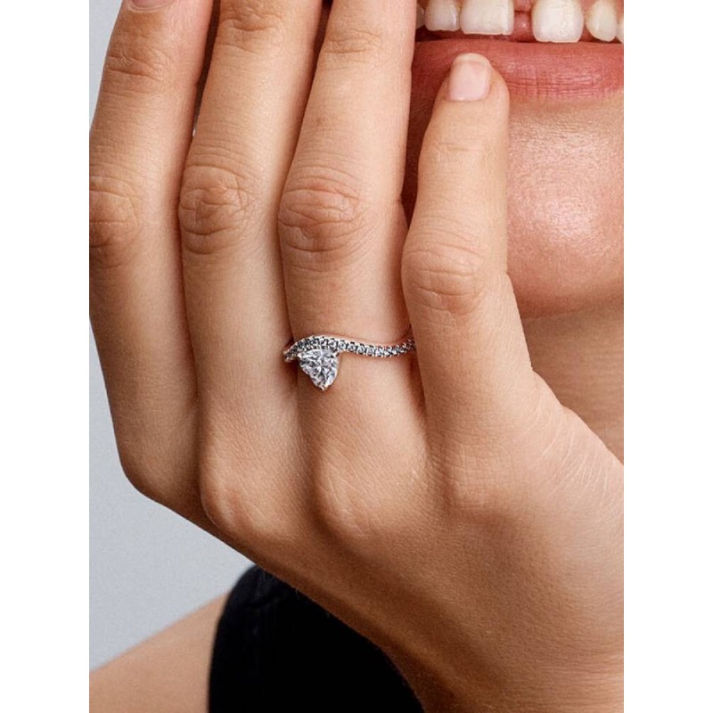 Anillo Pandora Corazón Ondulado en Pavé 193661C01