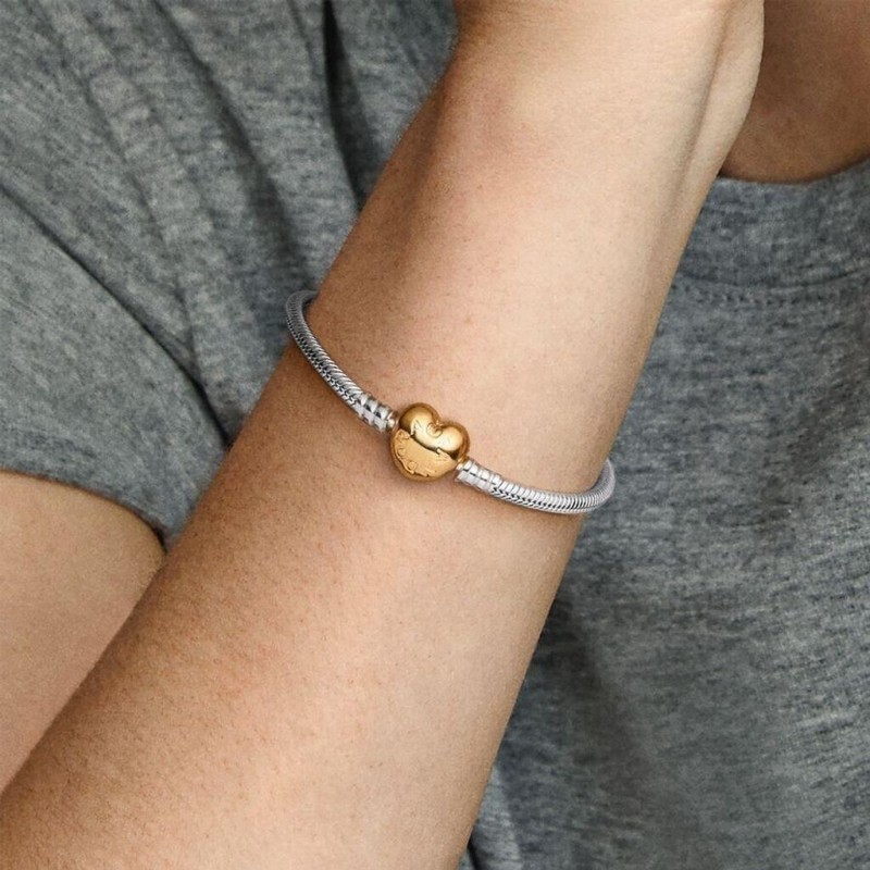 Pulsera Pandora Moments Cierre Dorado 568707C00