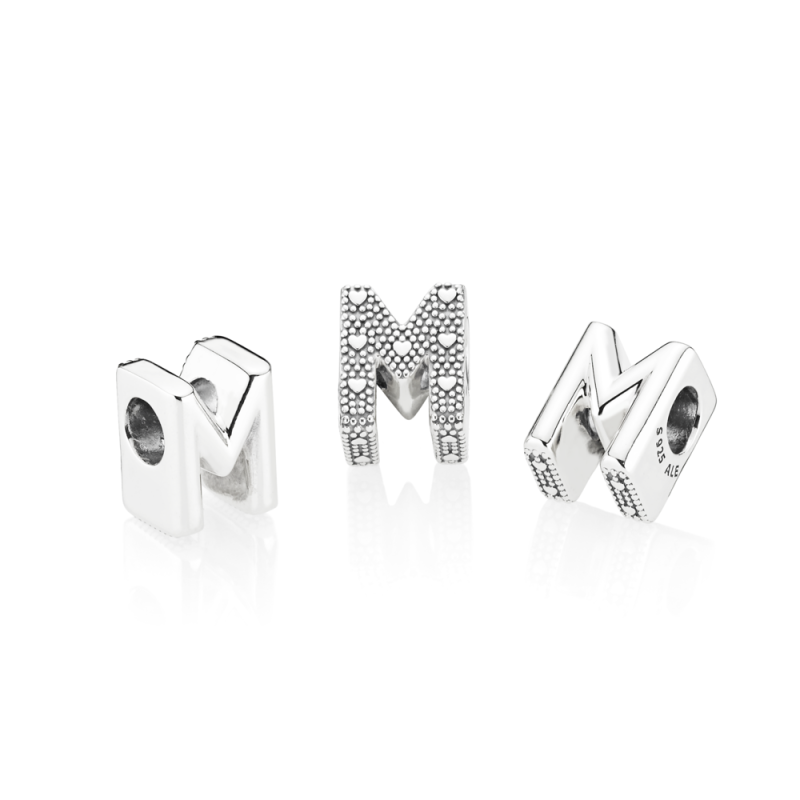 Charm Pandora Letra M  797467